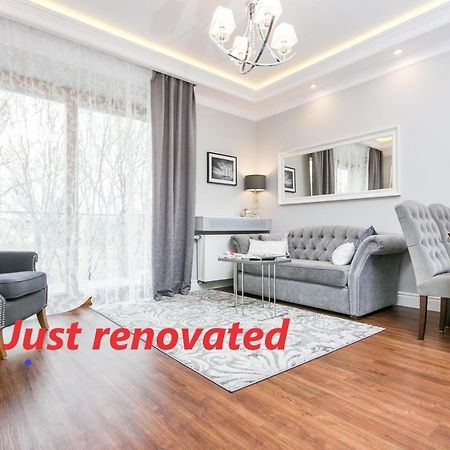 קרקוב Executive 2-Bedroom Apartment מראה חיצוני תמונה