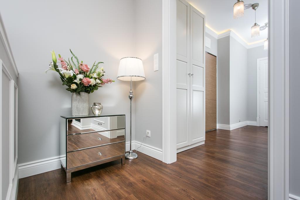קרקוב Executive 2-Bedroom Apartment מראה חיצוני תמונה