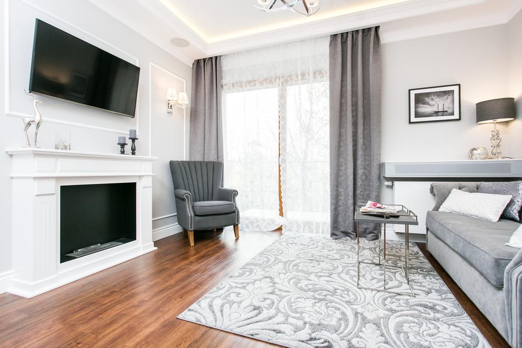 קרקוב Executive 2-Bedroom Apartment מראה חיצוני תמונה